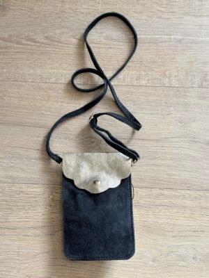 Pochette de portable bi matière - Modele nuage