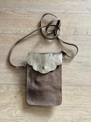 Pochette de portable bi matière - Modele nuage