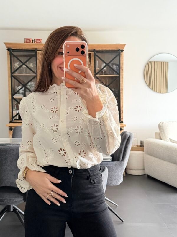 Chemise beige broderie anglaise- Modèle Jay