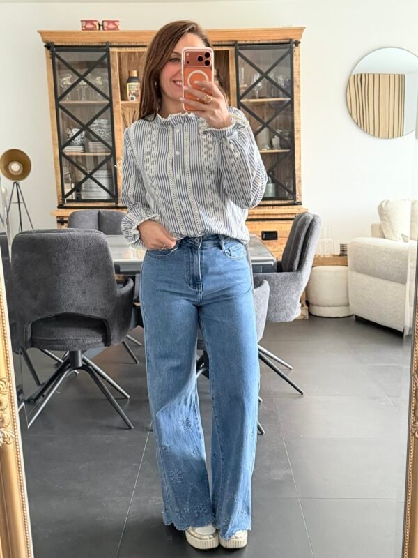 Chemise rayée marine avec broderie - Modèle Livia