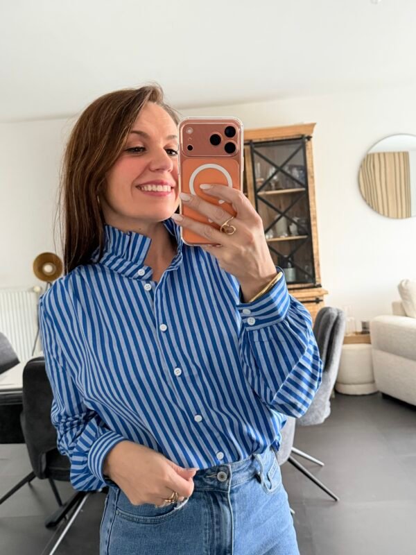 img_2640-2 Chemise rayée bleu à col montant - Modèle Agatha