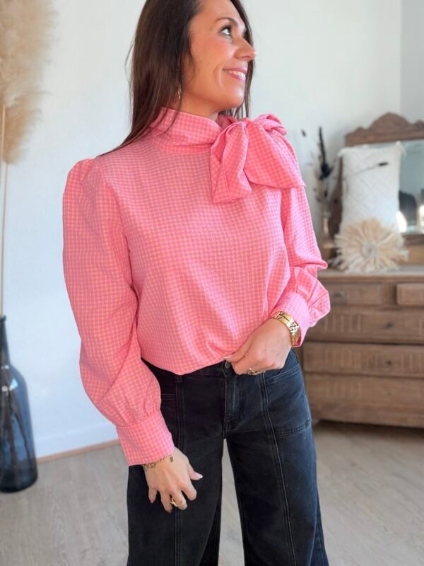 img_3745-2 Blouse à carreaux corail - Modèle Leonie