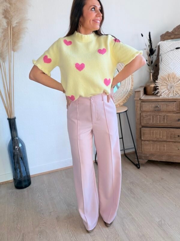 Pull jaune à cœurs   - Modèle Bake