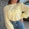 Blouse jaune avec broderie - Modèle Sisco