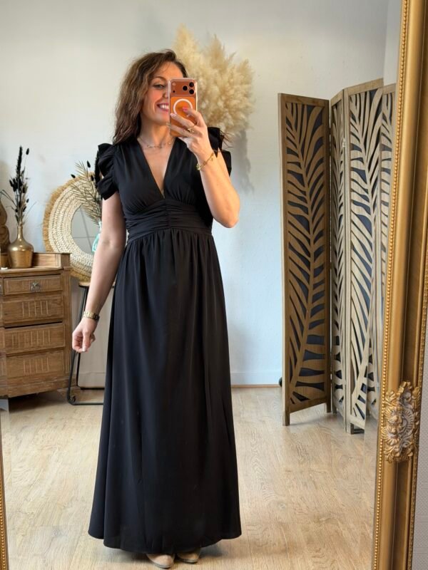 ROBE NOIRE DECOLLETE PLAQUE Robe longue noire - Modèle Laurène