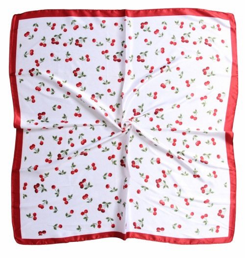 Petit foulard carré – Modèle Cerise