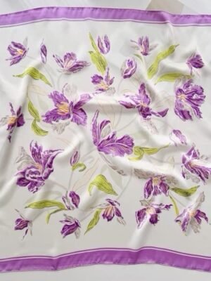 Petit foulard carré – Modèle Lisa