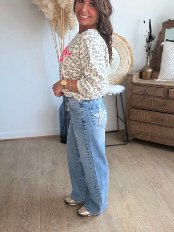 Jean Wide Leg étoiles léopard - Modèle Eryna