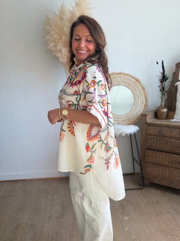 img_7239 Chemise à imprimé brodé - Modèle Lara