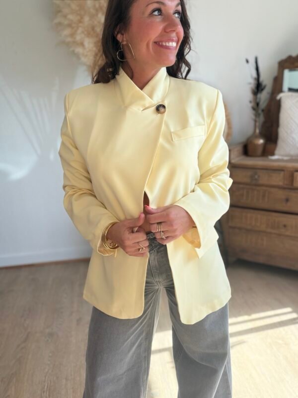 Veste Blazer asymétrique jaune - Modèle Elisa
