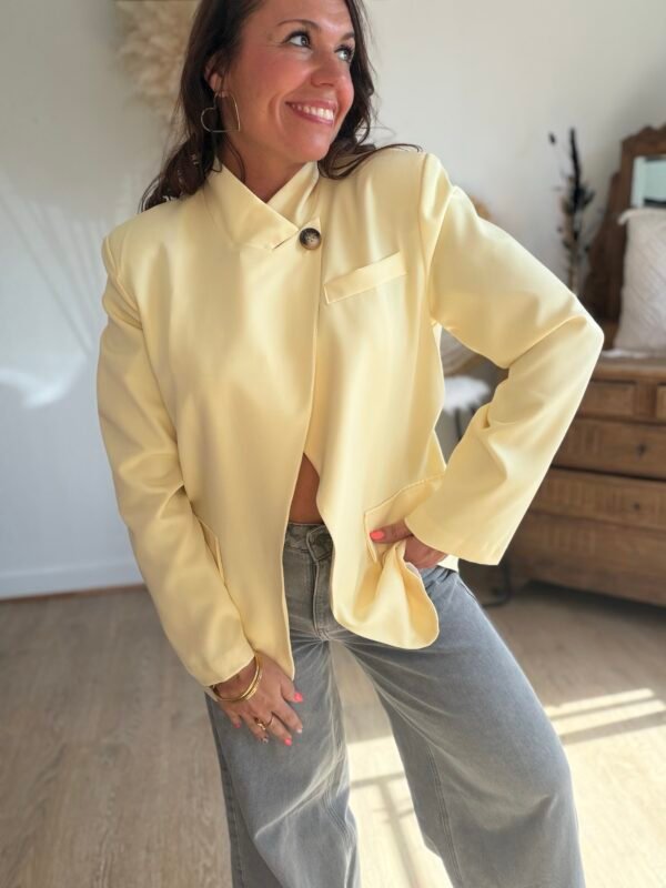 Veste Blazer asymétrique jaune - Modèle Elisa