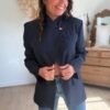 Veste Blazer asymétrique bleu marine  - Modèle Elisa