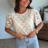 Blouse en dentelle beige - Modèle Léa
