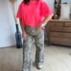 T shirt fluide ultra doux rose néon  - Modèle Gina