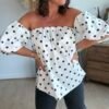 Blouse blanche à pois - Modèle Bardot