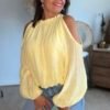 Blouse jaune épaules dénudées - Modèle Meline
