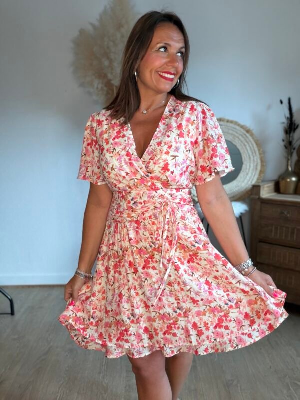 Robe courte fleurie rose - Modèle Victoire