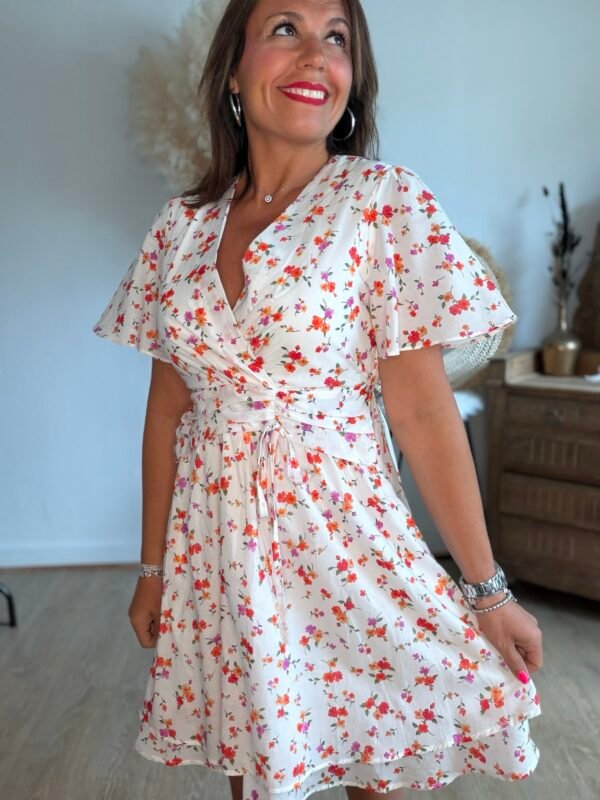 Robe courte fleurie fond blanc  - Modèle Sylvia