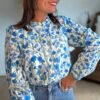 Chemise fleurie bleu - Modèle Sabrina