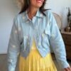 Veste bleu ciel marguerites - Modèle Nice