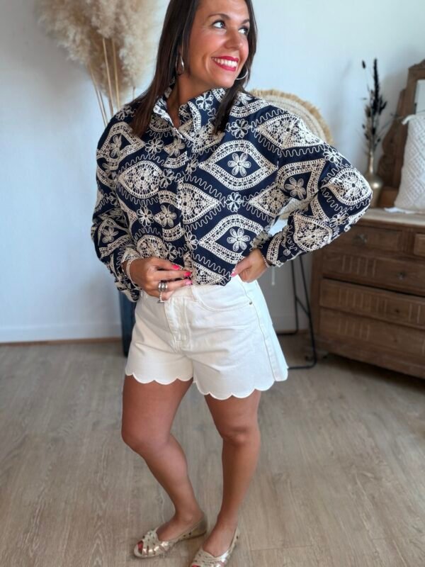 Short en jean blanc  - Modèle Fleur