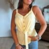Top à noeud jaune - Modèle Carla