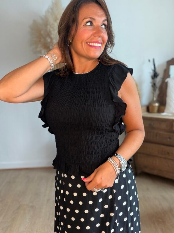 Top noir manches froufrou - Modèle Tabita
