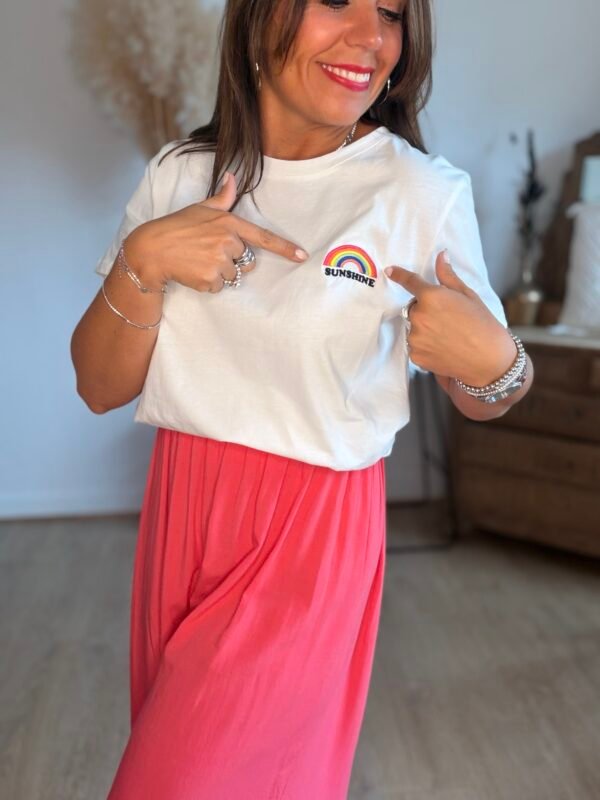 T shirt blanc avec broderie arc en ciel - Modèle Rainbow