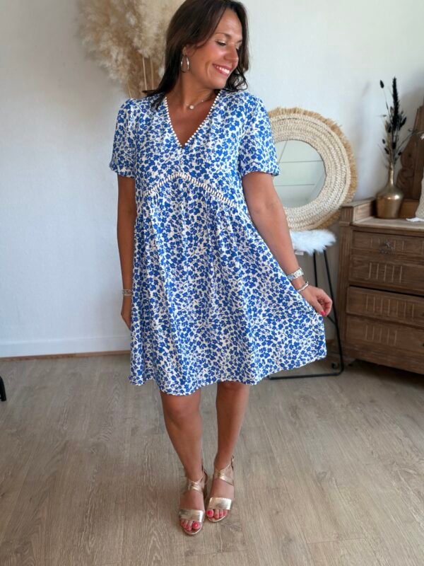 Robe courte fleurie bleu - Modèle Laetitia