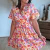 Robe courte colorée - Modèle Seventies