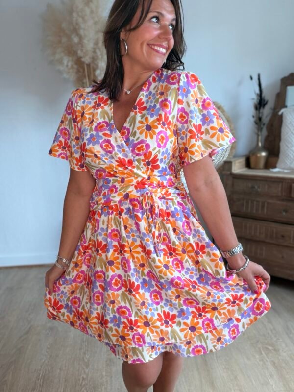 Robe courte colorée - Modèle Seventies
