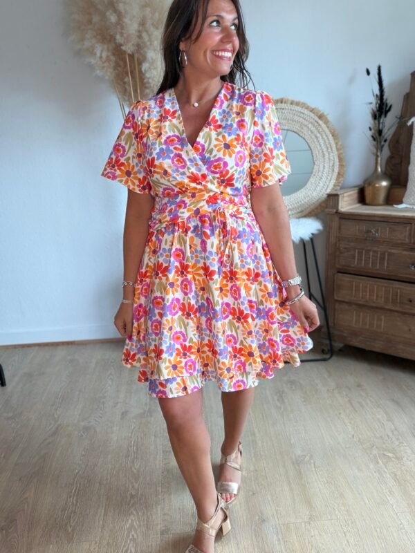 Robe courte colorée - Modèle Seventies