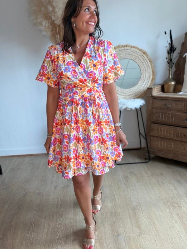 Robe courte colorée - Modèle Seventies