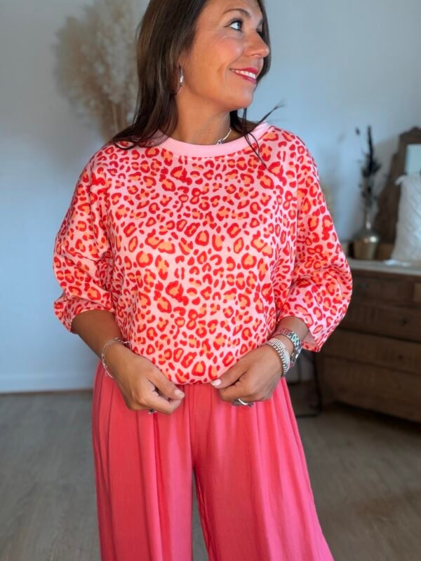 T shirt léopard rouge - Modèle Maya