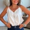 Top blanc broderie  - Modèle Tara