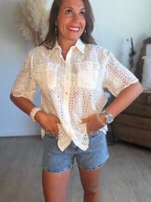 Chemise beige broderie anglaise - Modèle Sarah