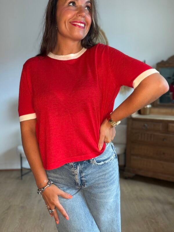 img_0137 T shirt rouge maille fine - Modèle Carla