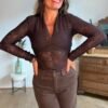 Top dentelle col V chocolat - Modèle Bertille