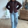 Cardigan style officier chocolat - Modèle Céline