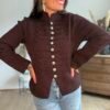 Cardigan style officier chocolat - Modèle Céline