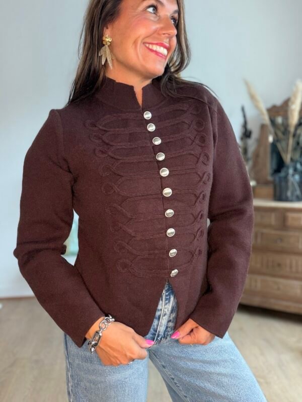 Cardigan style officier chocolat - Modèle Céline