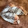Petit foulard carré léopard camel
