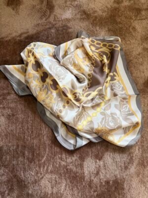 Petit foulard carré taupe