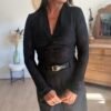 Top dentelle col V noir  - Modèle Bertille