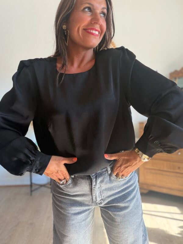 Blouse satin texturé à dos Benitier noir - Modèle Lou