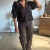Blouse crop dentelle chocolat - Modèle Lana