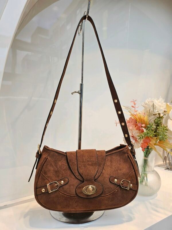 Sac Porté Épaule Demi-Lune en Suédine à Boucles Dorées - Modèle Angèle