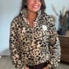 Veste Zippée Moumouté Léopard
 - Modèle Mona