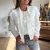 Gilet Veste Écrue à Col Lavallière & Épaulettes - Modèle Swann