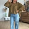 Blouse Fluide kaki & Plastron Brodé - Modèle Samy